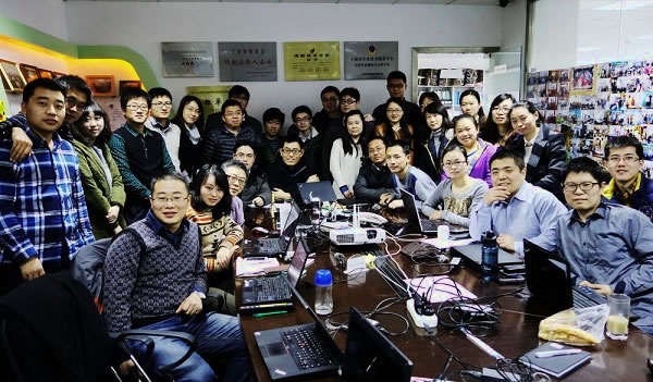 2014年年會(huì )1.jpg 2014年年會(huì )1.jpg
