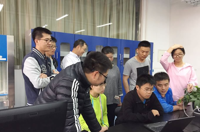 陜西西北農林科技大學(xué)服務(wù)周5.jpg 陜西西北農林科技大學(xué)服務(wù)周5.jpg