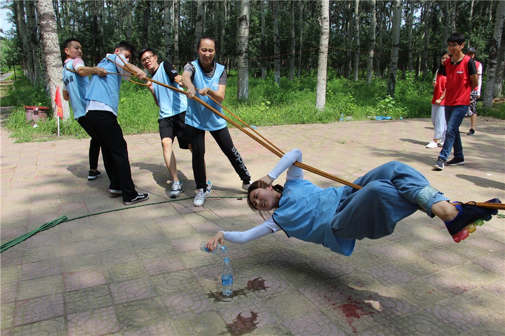 [百泉山自然風(fēng)景區(qū)拓展基地]-素質(zhì)拓展-二日團建