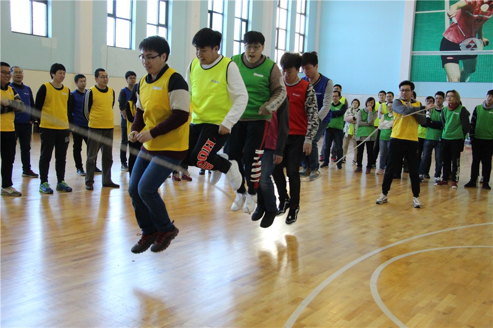 [密云白河岸邊度假村]+戰(zhàn)狼特訓(xùn)一日拓展活動(dòng)