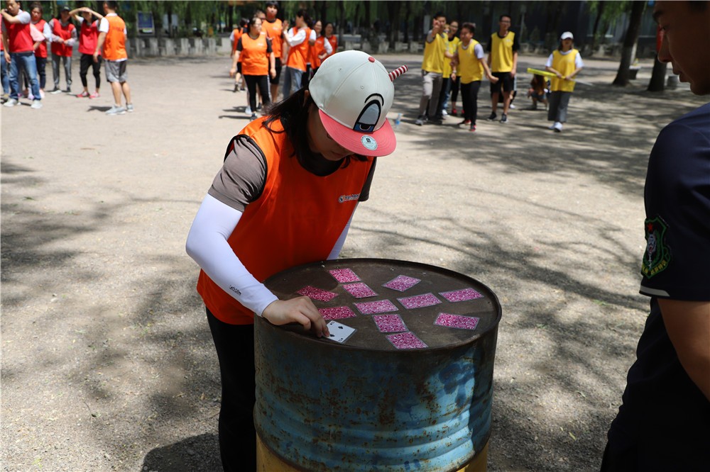 [密云白河岸邊度假村]+戰(zhàn)狼特訓(xùn)一日拓展活動(dòng)