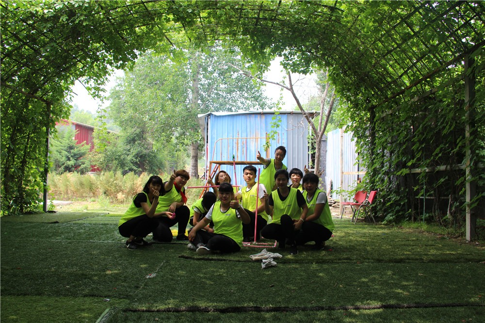 [密云張?jiān)垤潮ぜt酒莊園]-主題拓展一日?qǐng)F(tuán)建