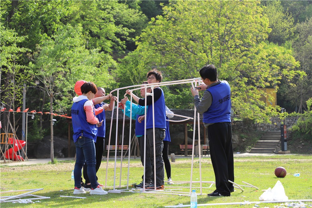 [張家口塞北多樂美地滑雪場]+場地拓展兩日活動(dòng)