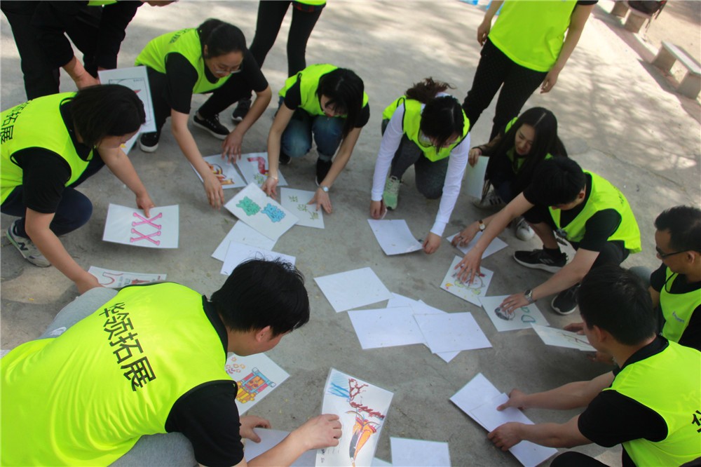 [平谷大唐輝煌影視基地]+場(chǎng)地拓展半日活動(dòng)