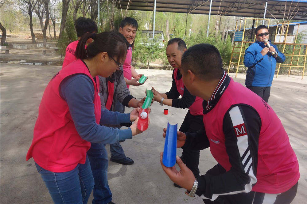 [雄安月霖生態(tài)園]場地拓展一日團(tuán)建活動